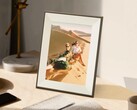 Aura Ink utilizes an e-ink panel to display pictures digitally (Image source: Aura Frames)