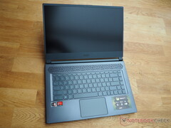 MSI Delta 15 has a 15.6-inch screen. (Source: Notebookcheck)