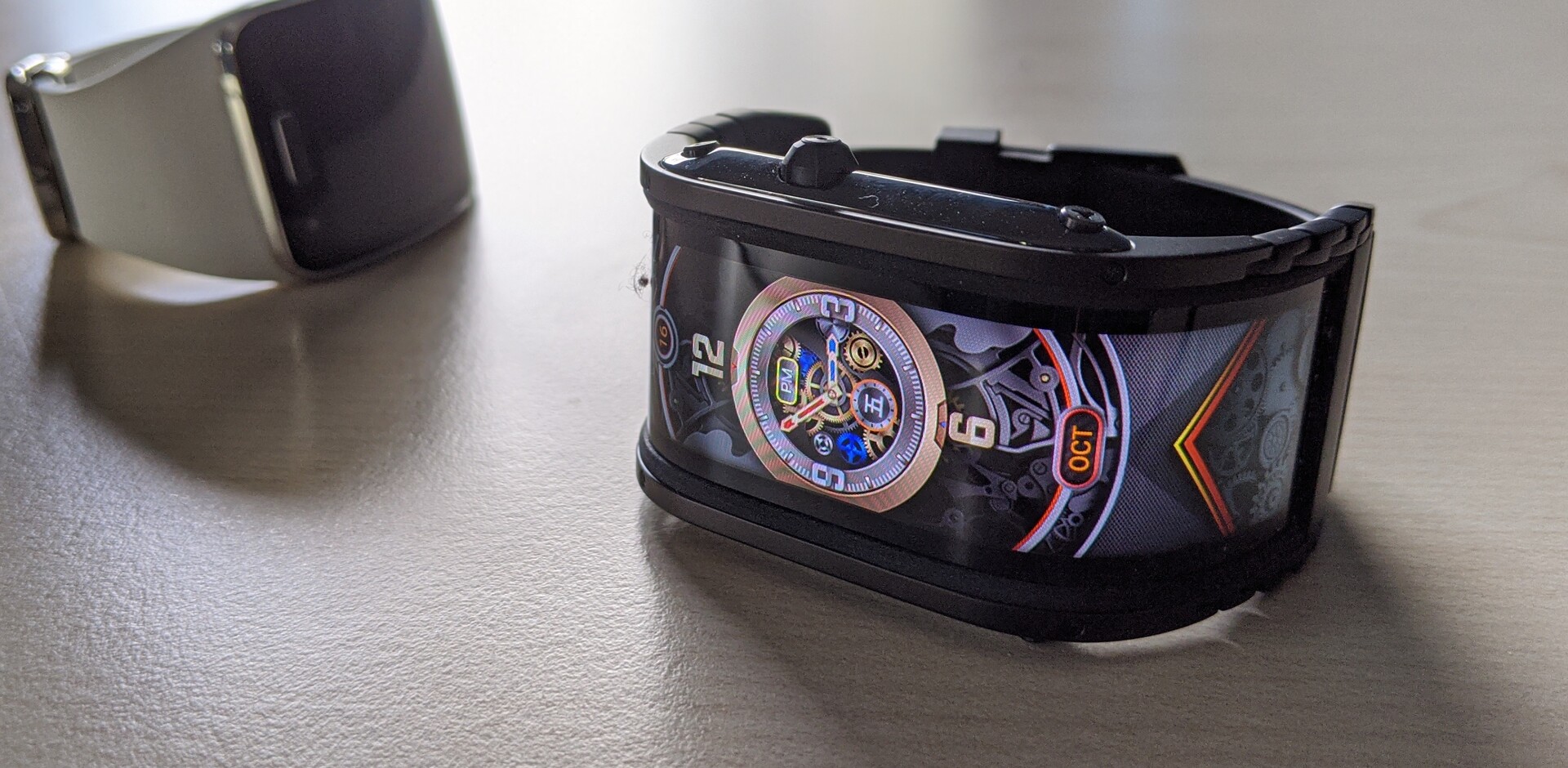 Nubia Watch Smartwatch Review: The successor of the "smartphone on