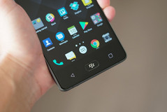 Blackberry Motion hands-on image. (Source: Crackberry)