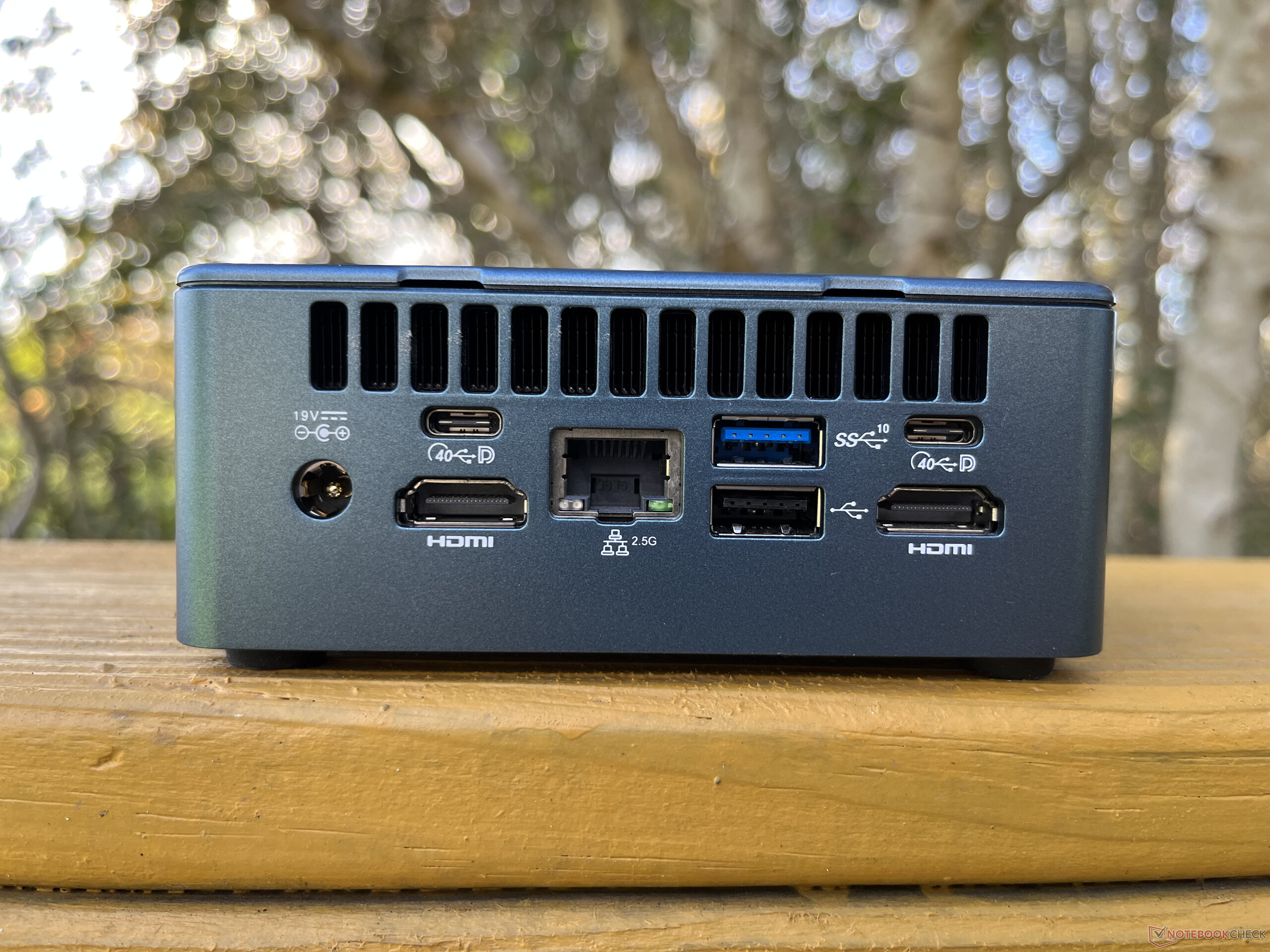 GEEKOM MINI IT13 Mini PC Review: The Most Powerful Mini PC We've ever  Tested [Core i9-13900H] 