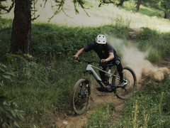 The Orbea Wild 2023 electric bicycle comes with a Bosch CX or Bosch CX-R motor. (Image source: Orbea)