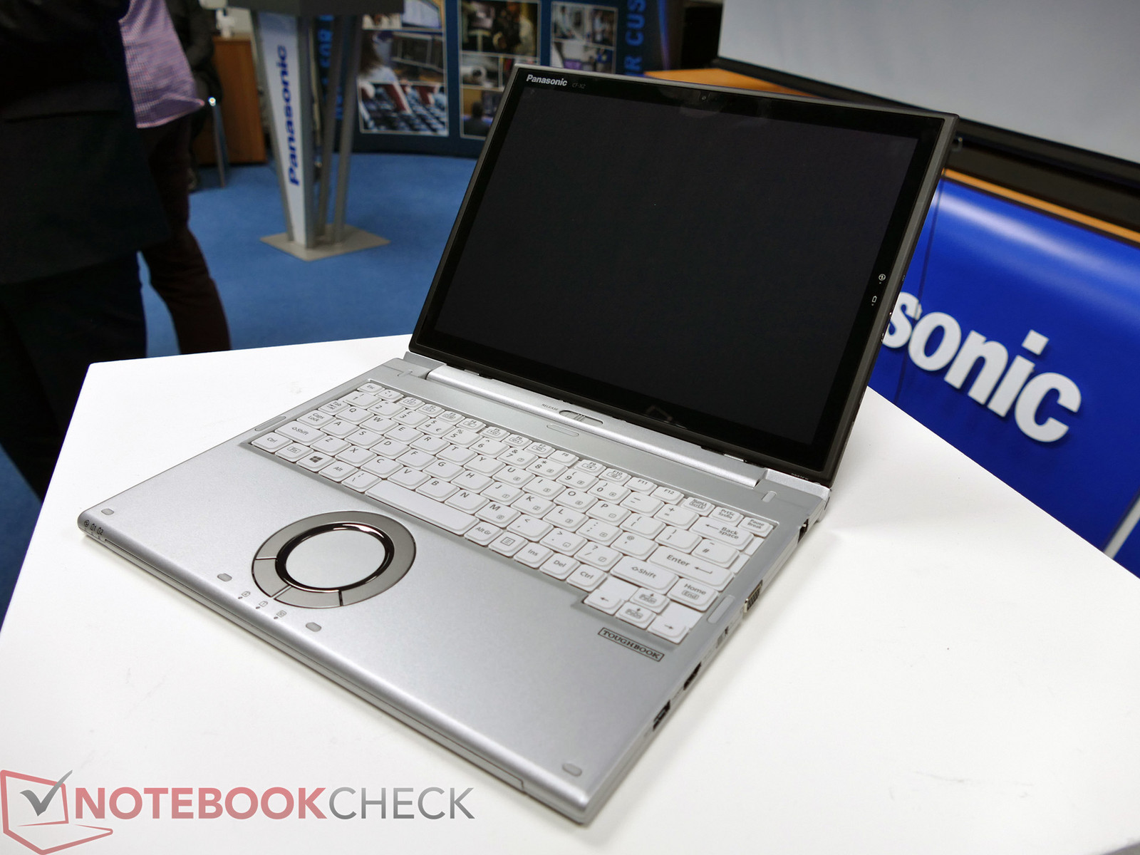 Panasonic: Toughbook CF-XZ6 announced - NotebookCheck.net News