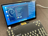The Pocket Z utilises a Raspberry Pi Zero 2 W, among other components. (Image source: Hackaday)