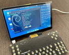 The Pocket Z utilises a Raspberry Pi Zero 2 W, among other components. (Image source: Hackaday)