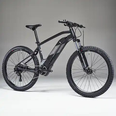 The Rockrider E-ST 500 27.5-in bike has a 250 W Brose C motor, mounted in the middle of the frame. (Image source: Decathlon)