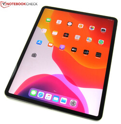 Critique complète de la tablette Apple iPad Pro 12.9 (2018, LTE, 256 Go) -  Notebookcheck.fr