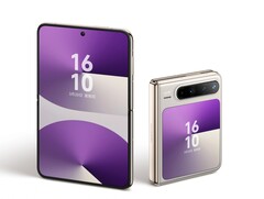 The Huawei Nova Flip S might launch with a similar form factor as the Huawei Pura X (pictured). (Image source: Huawei)