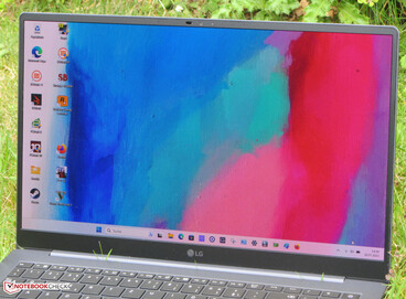 LG Gram SuperSlim review: A tiny laptop with a big display