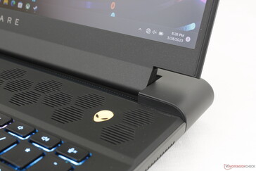 Alienware power button unfortunately does not double as a fingerprint reader