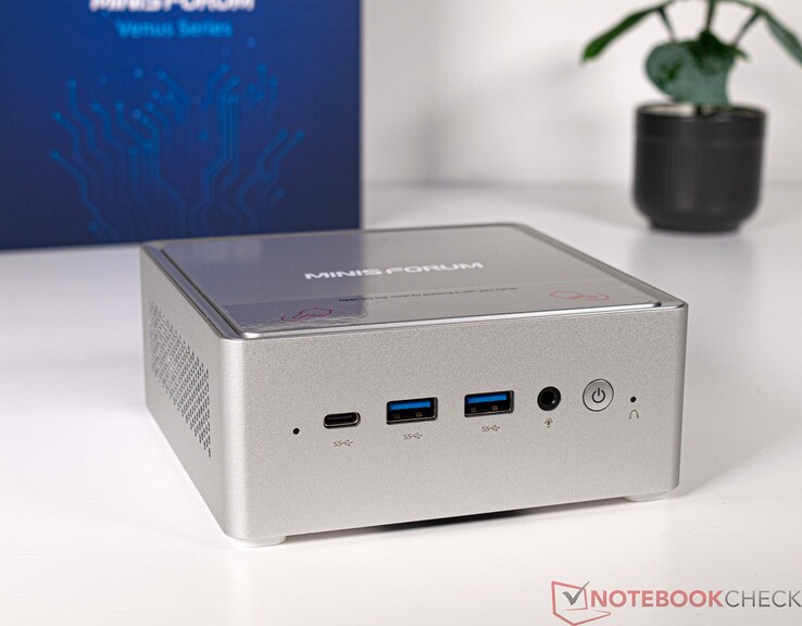 The New Minisforum NAB6 Is A Fast Small Foot Print PC Packed With I/O!  Hands On Review 