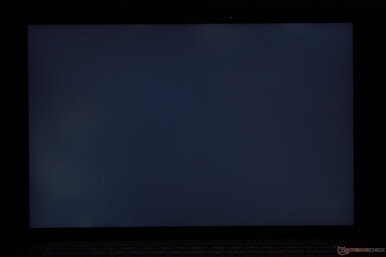 Minimal uneven backlight bleeding