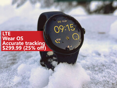 The Google Pixel Watch 2 is currently 25% off in an Amazon sale. (Image source: Benedikt Winkel / Notebookcheck)