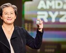 AMD CEO Dr. Lisa Su shows off the upcoming Zen 4 Raphael processor at CES 2022. (Image Source: AMD)