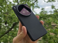 Vivo X300 Ultra accessories