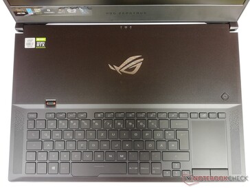 Asus ROG Zephyrus S17 - Input devices