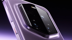 The Honor Magic 7 RSR Porsche Design. (Image source: Honor)