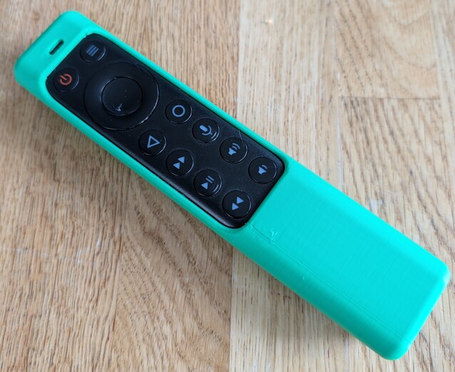 There's no need to resort to superglue with the Nvidia Shield case as it can be printed with or without a Netflix button (Image Source: Notebookcheck)