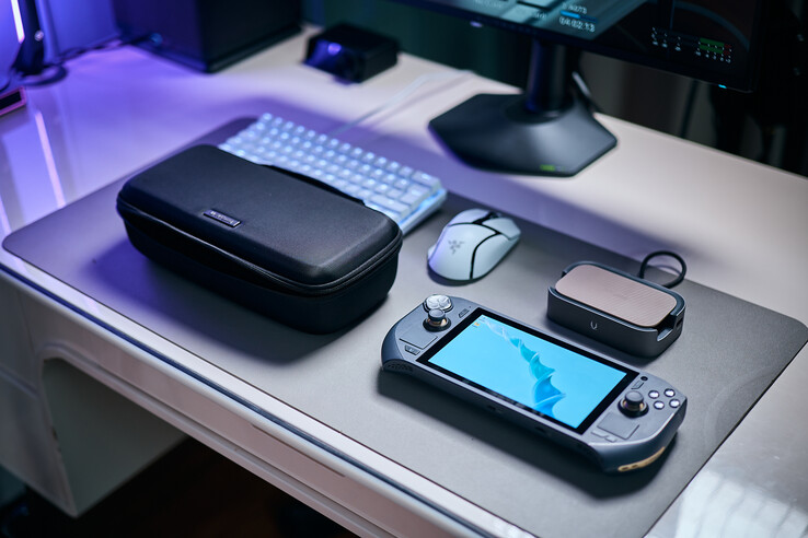 Zotac Gaming Zone with accessories