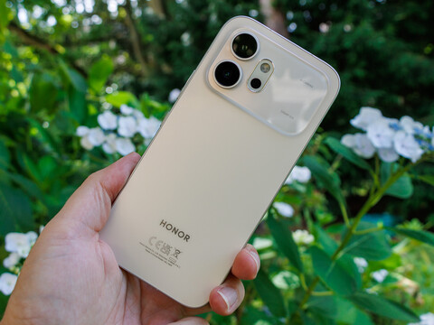 200 MPix camera, 7,000 mAh battery and 8,000 nits – is it worth buying? - Honor 600 review