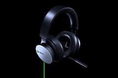 The Xbox Stereo Headset are a wired version of the Xbox Wireless Headset. (Image source: Microsoft)