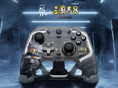 The RedMagic Blade Controller has a semi-translucent finish. (Image source: RedMagic)