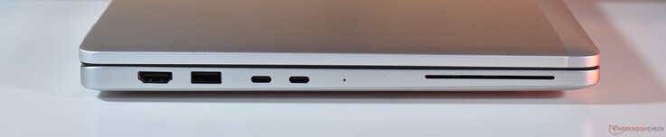left: HDMI, USB-A 3.2 Gen 1, 2x Thunderbolt 4, Smartcard Reader