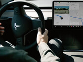 There is a new Autopilot tutorial video now (image: Tesla/YT)