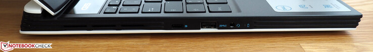 Left: USB Type-C (with DisplayPort), USB Type-A, 3.5 mm jack