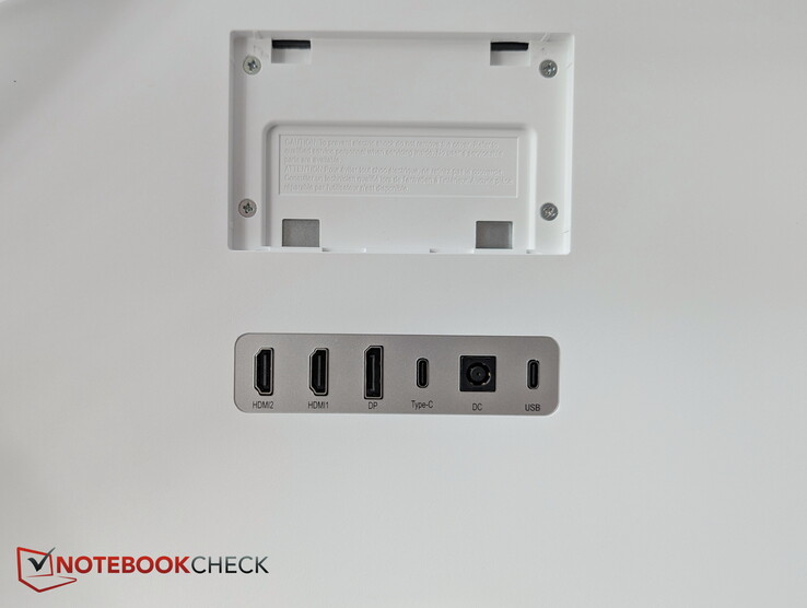 Rear: 2x HDMI, DisplayPort, USB-C, AC, USB-C - which USB-C supports the 90 W?