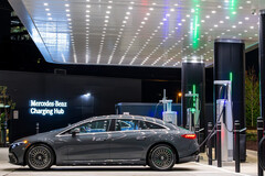 Mercedes-Benz is taking the fight to Tesla's Supercharger network, but it has a long battle ahead. (Image source: Mercedes-Benz)