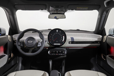 The interior of the Mini Cooper SE looks less cluttered than the previous generation, but lacks features some may consider essential. (Image source: Mini)