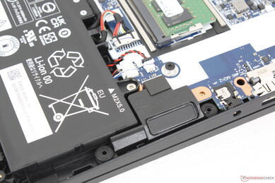 Down-firing 2x 2 W stereo speakers near front corners