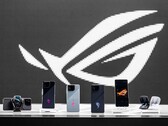 ASUS offers the ROG Phone 8 series with various accessories. (Image source: ASUS)