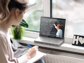 The Compal Mobile Office can take up less desk space than a conventional laptop. (Image source: Compal)