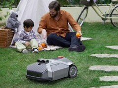 The Heisenberg LawnMeister All-in-One Robot Mower is now crowdfunding. (Image source: Heisenberg)