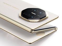 Huawei's Mate XTs appears to be slightly thinner than last year's model. (Image source: Huawei)