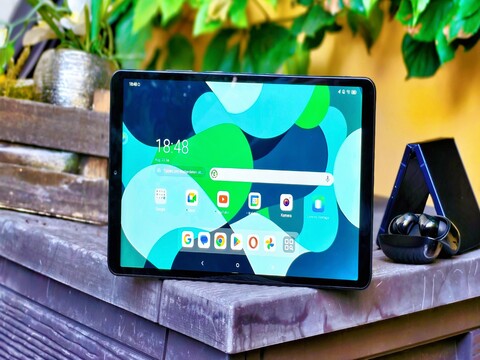 Lenovo Tab One test tablet (Image source: Marcus Herbrich)