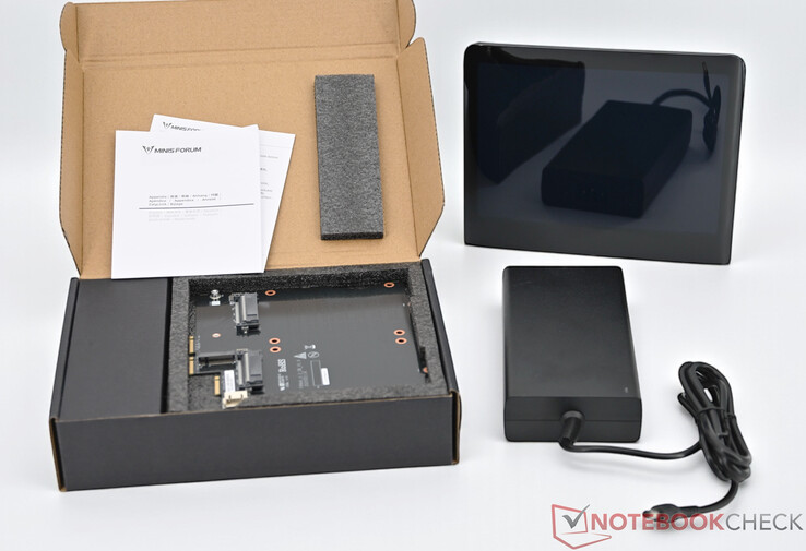 Scope of delivery of the Minisforum N5 Pro
