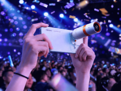 The Oppo Find X10 with a teleconverter accessory.