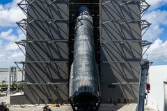Ship 40 enters SpaceX's Megabay hangar at Starbase nearly three months after launch.