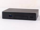 The NUC 8 Rugged is even smaller than your high-end smartphone. (Source: KoolShare)