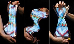 LG unveils Stretchable LCD display prototype that can be stretched, pulled, and twisted. (Image source: LG Display)