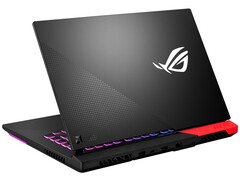 Best Buy has discounted the Asus ROG Strix G15 by 35% and offers the high-end gaming laptop for its lowest sale price yet (Image: Asus)
