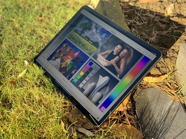 Apple iPad Pro 12.9 (2018, LTE, 256 GB) Tablet Review Apple iPad Pro 12.9 (2018, LTE, 256 GB) Tablet Review