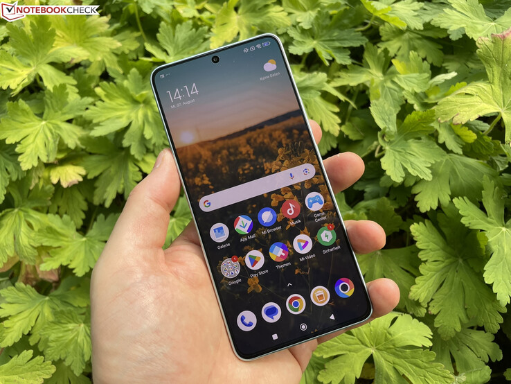 Xiaomi Poco F6 review - The mid-range smartphone is perfect Xiaomi Poco F6 review - The mid-range smartphone is perfect