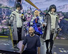 Professional cosplayers and me