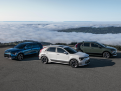 All three versions of the 2023 Kia Niro will go on sale in North America this summer. (Image source: Kia)