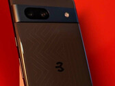 The Pixel 7a should bridge the gap between the Pixel 6a and Pixel 7. (Image source: nikoskom-94)