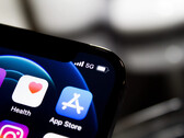 Apple will rollout 5G support for Indian users in December. (Image Source: James Yarema on Unsplash)